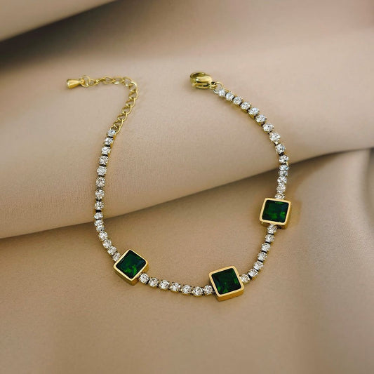 Taşlı Bracelet