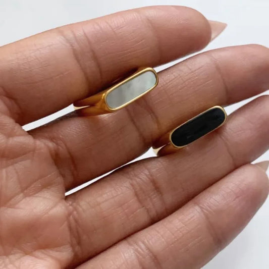 Minimal Oval Inlay Ring