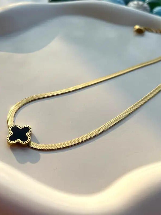 Midnight Clover Necklace