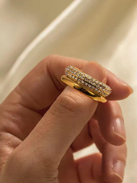 Emeli Ring