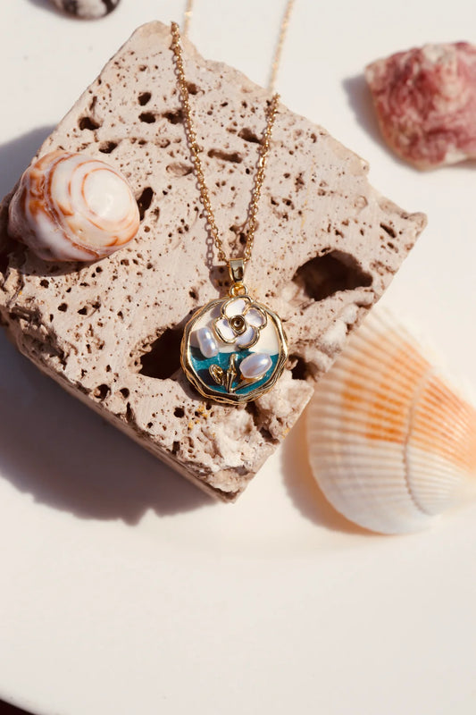 Blue Shell Beady Necklace