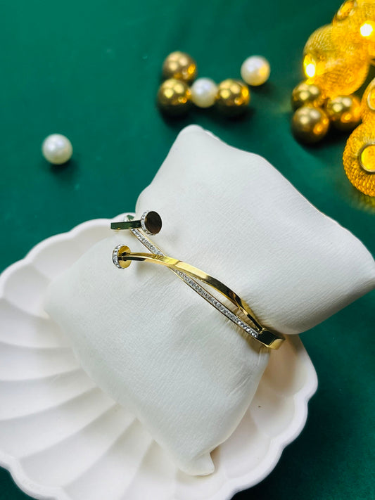 Empire's Halo Bracelet