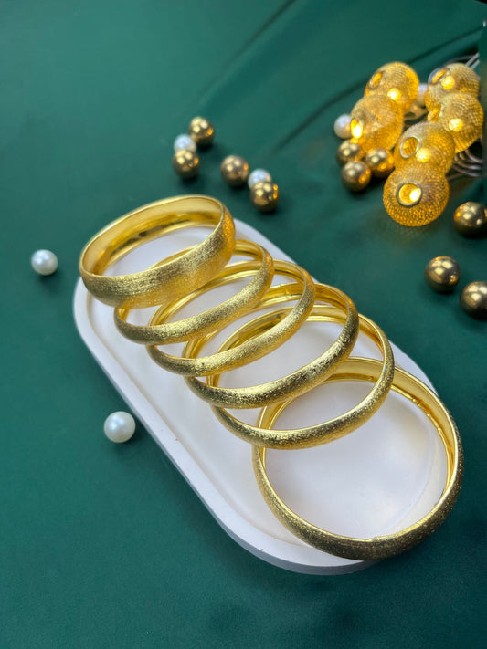 Luxora Royal Bangle Set